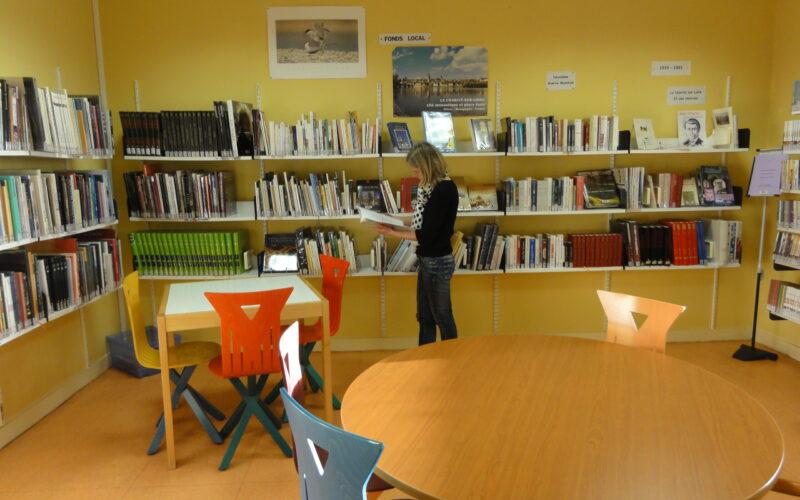 Bibliotheque-5JPG##Bibliothèque  (5)##OT La Charité##