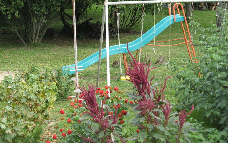 IMG-5855-5JPG##Jeux pour les enfants##jardin##