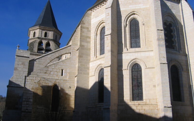 2007-12-05-eglisejpg##2007-12-05 - église##OT LA CHARITE##